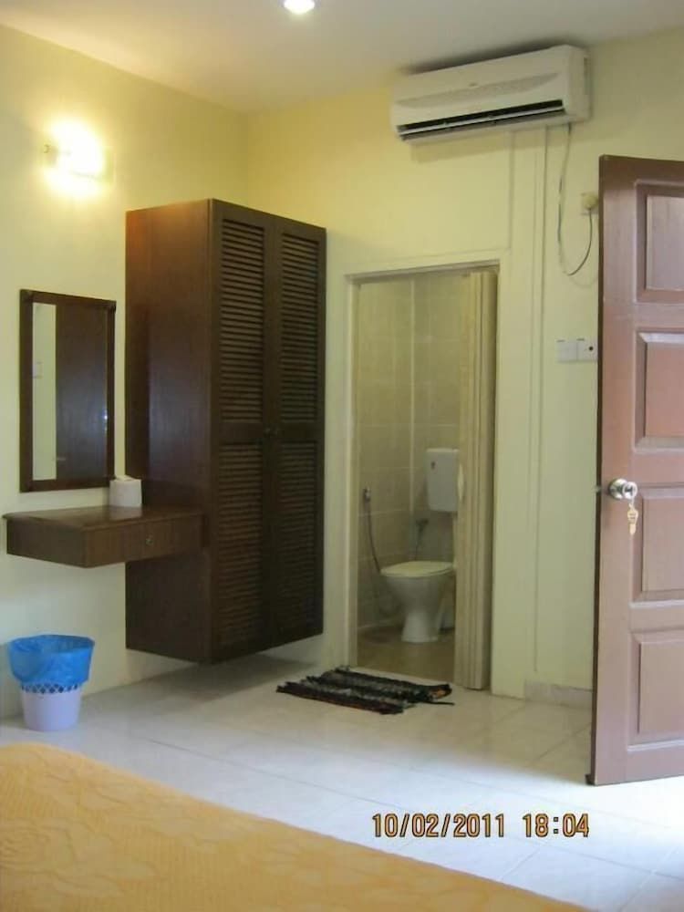 Cherating Eastana Beach Resort Superior Triple Room 5