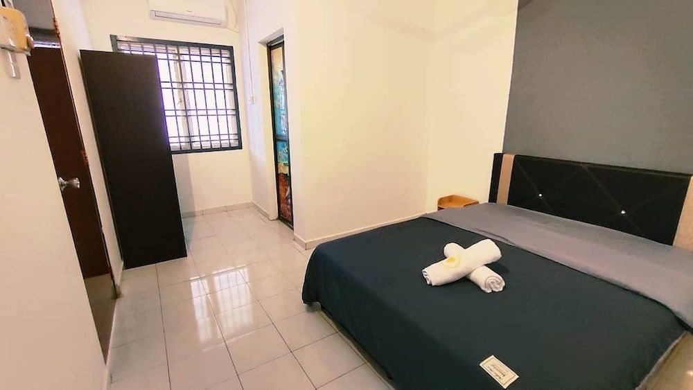 Indahpura Kulai Basic Villa 9