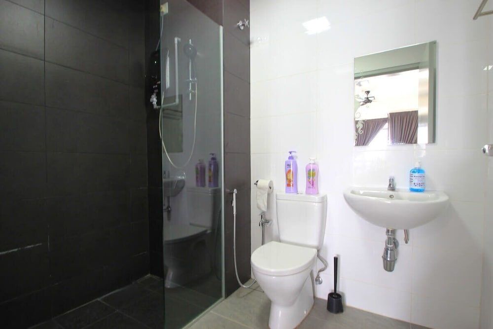 A Lovely, Utropolis Studio Near Kdu, Free Parking Apartment (0 Bedroom) 6