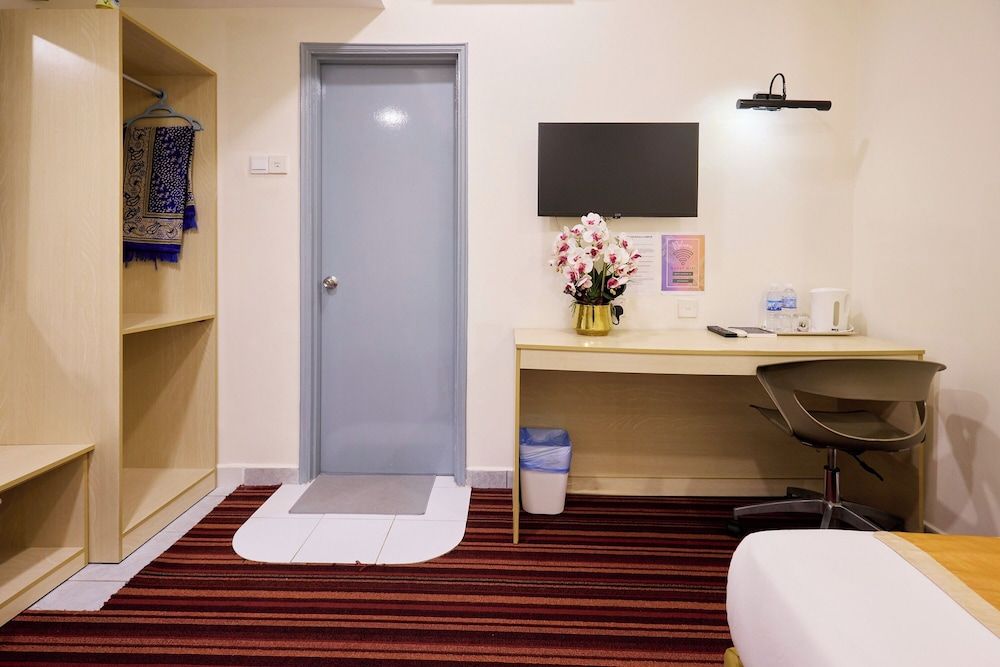 Standard Double Room, 1 Queen Bed