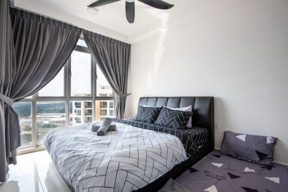 Apartment (3 Bedrooms)