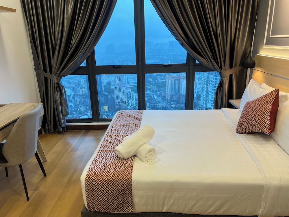 The Colony By Infinitum Flixses Deluxe Studio, City View 10