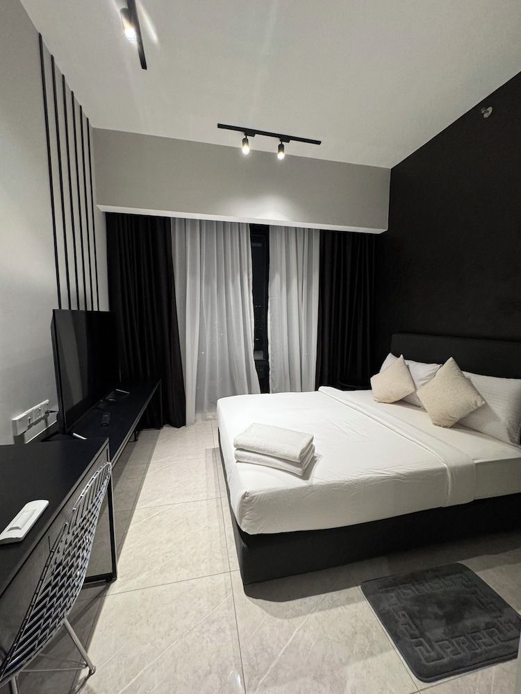 AXON RESIDENCE BY PERKASA IKON Apartment, 2 Bedrooms, Non Smoking, City View 4