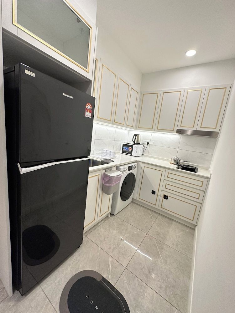 AXON RESIDENCE BY PERKASA IKON Apartment, 1 Bedroom, Kitchenette, City View 4