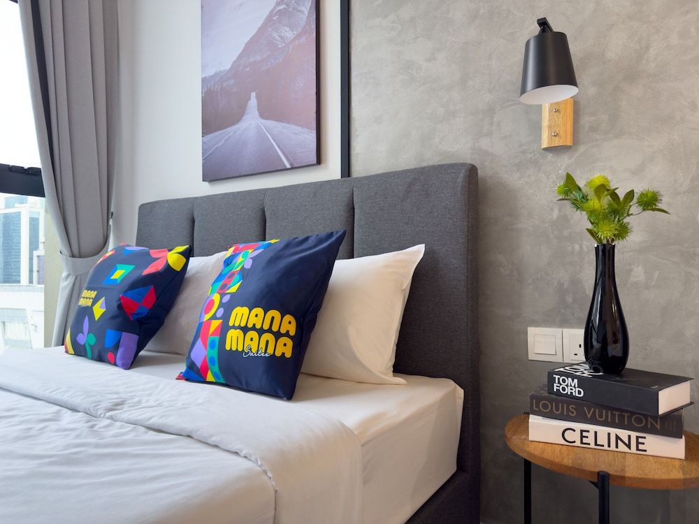 Family Suite, City View