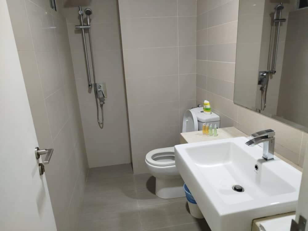 Binjai 8 KLCC By Arman Family Apartment, Non Smoking, City View 11