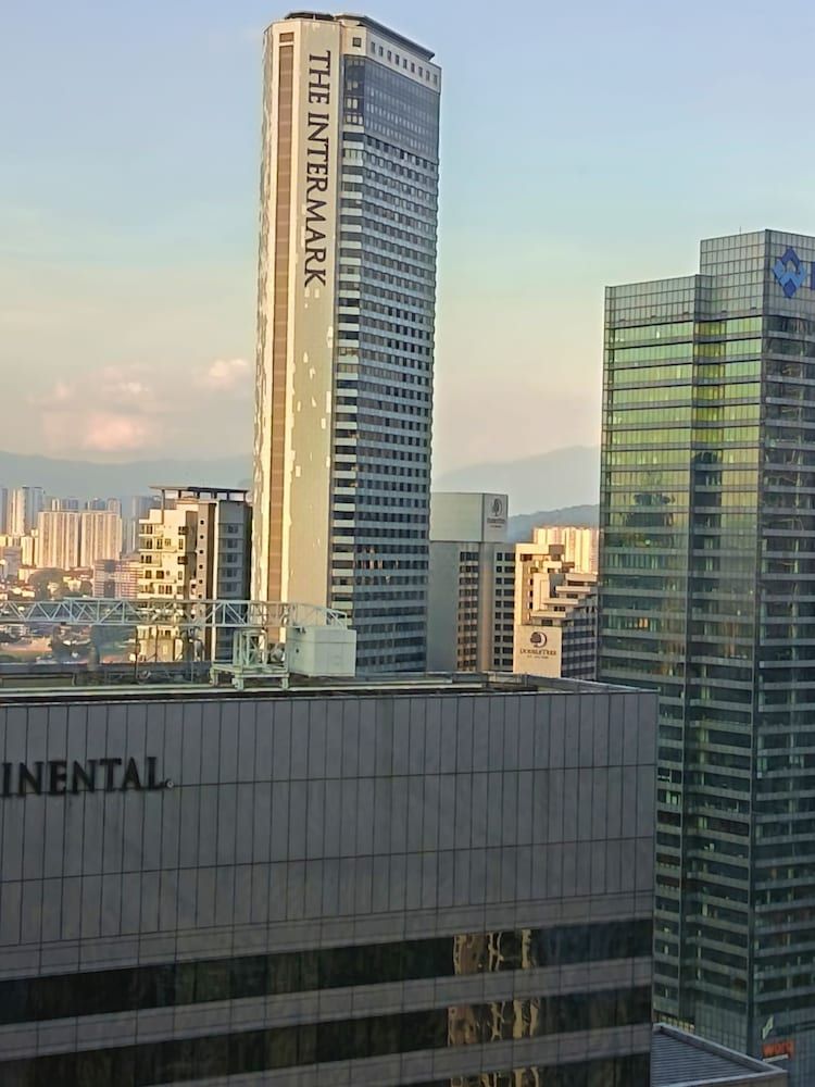 Binjai 8 KLCC By Arman Family Apartment, Non Smoking, City View 17