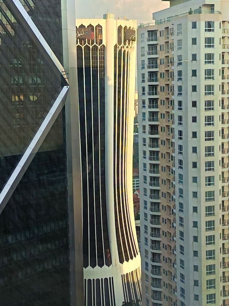 Binjai 8 KLCC By Arman Family Apartment, Non Smoking, City View 19