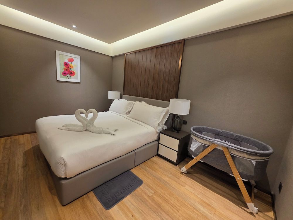 Imperial Residence KLCC by Perkasa Ikon Premium Suite, City View 5