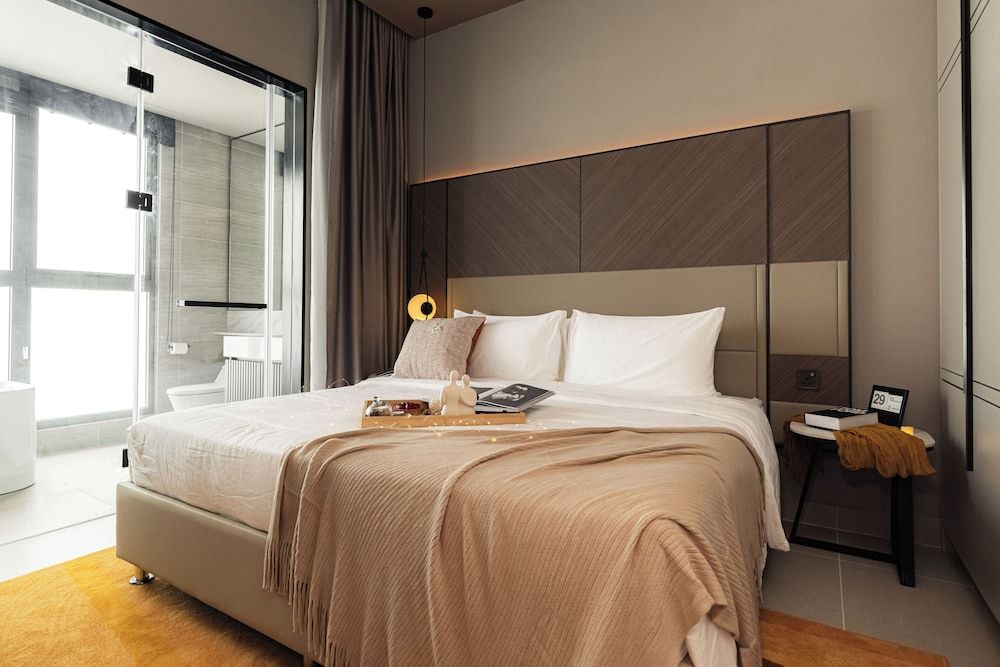 NaiBnB in Antara Genting Executive Apartment, 1 Bedroom, Balcony, Mountain View 3