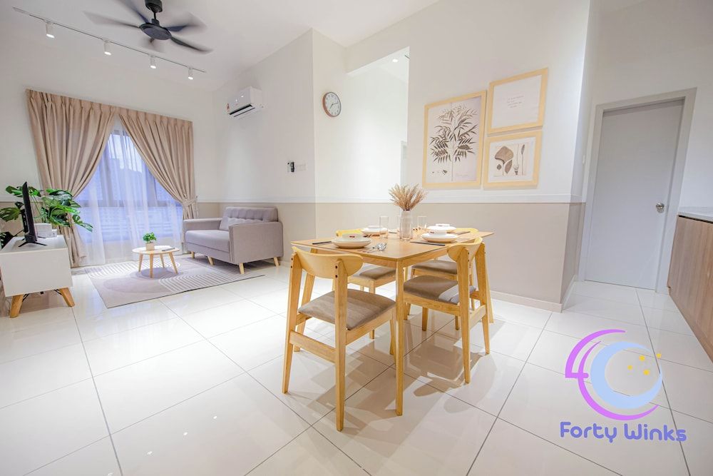 THE HORIZON IPOH BY 40 WINKS Comfort Apartment, Non Smoking, Mountain View 11