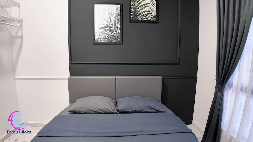 THE HORIZON IPOH BY 40 WINKS Basic Apartment, Balcony, City View