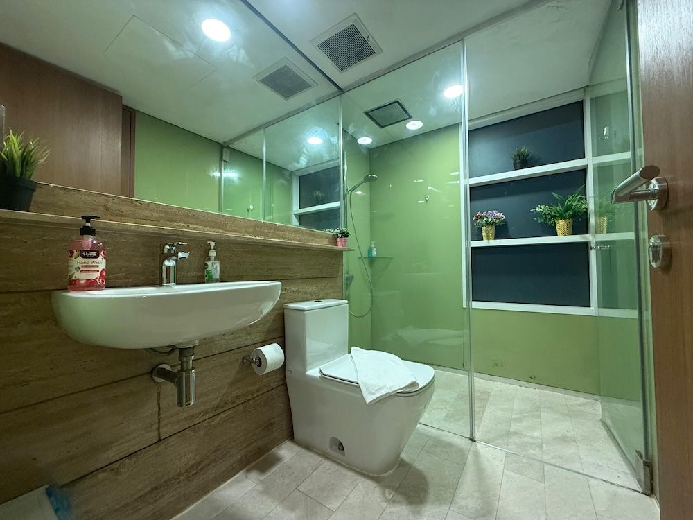 Sky premium suites klcc Family Apartment, City View 22