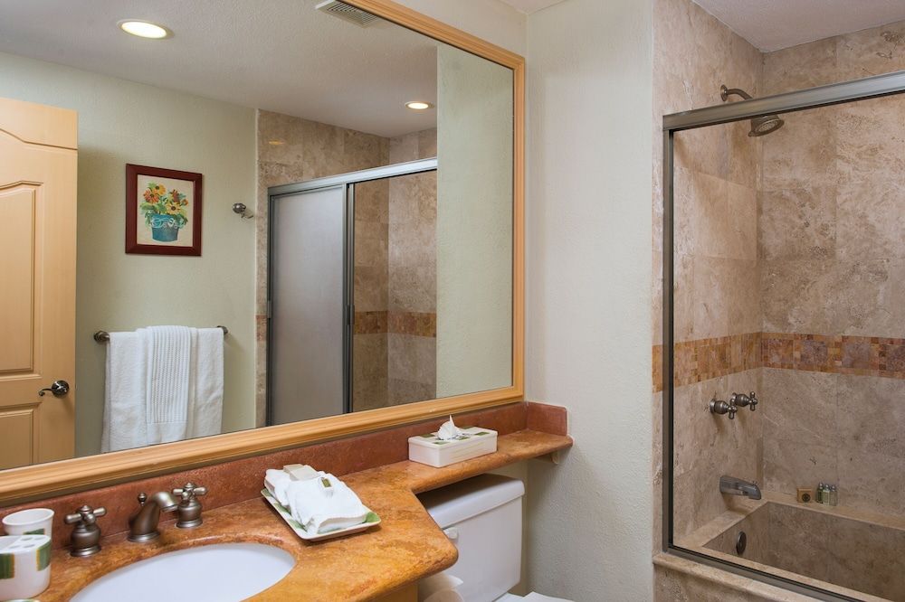 Unwind in Style Villa La Estancia Cabo Exclusive Suite, 2 Bedrooms, Garden View 12