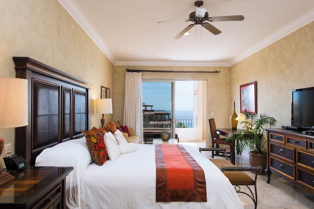 Unwind in Style Villa La Estancia Cabo Exclusive Suite, 2 Bedrooms, Garden View 2