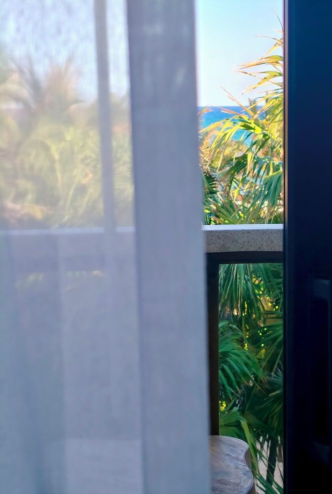 Azucar Hotel Tulum Deluxe Double Room, Partial Ocean View 6