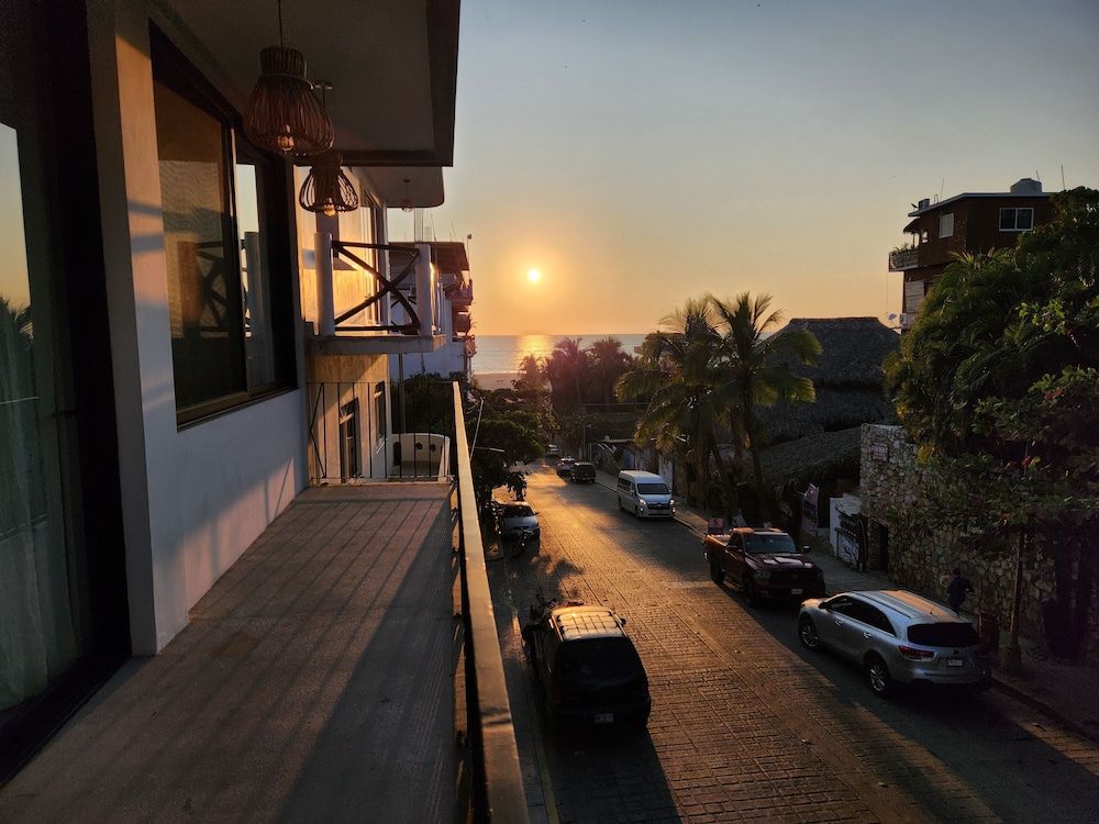 Rooms Zicatela Superior Apartment, Balcony, Partial Ocean View 7