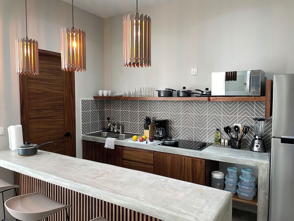 Rooms Zicatela Superior Apartment, Balcony, Partial Ocean View 4