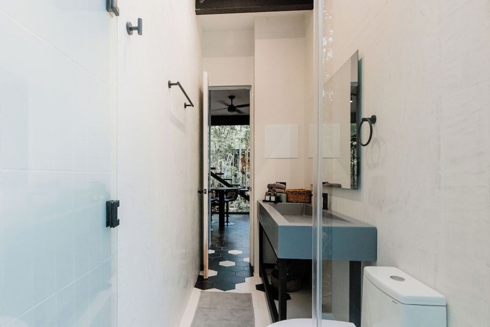 Sota Human Space Bungalow, 2 Bedrooms, Garden View (7) 6