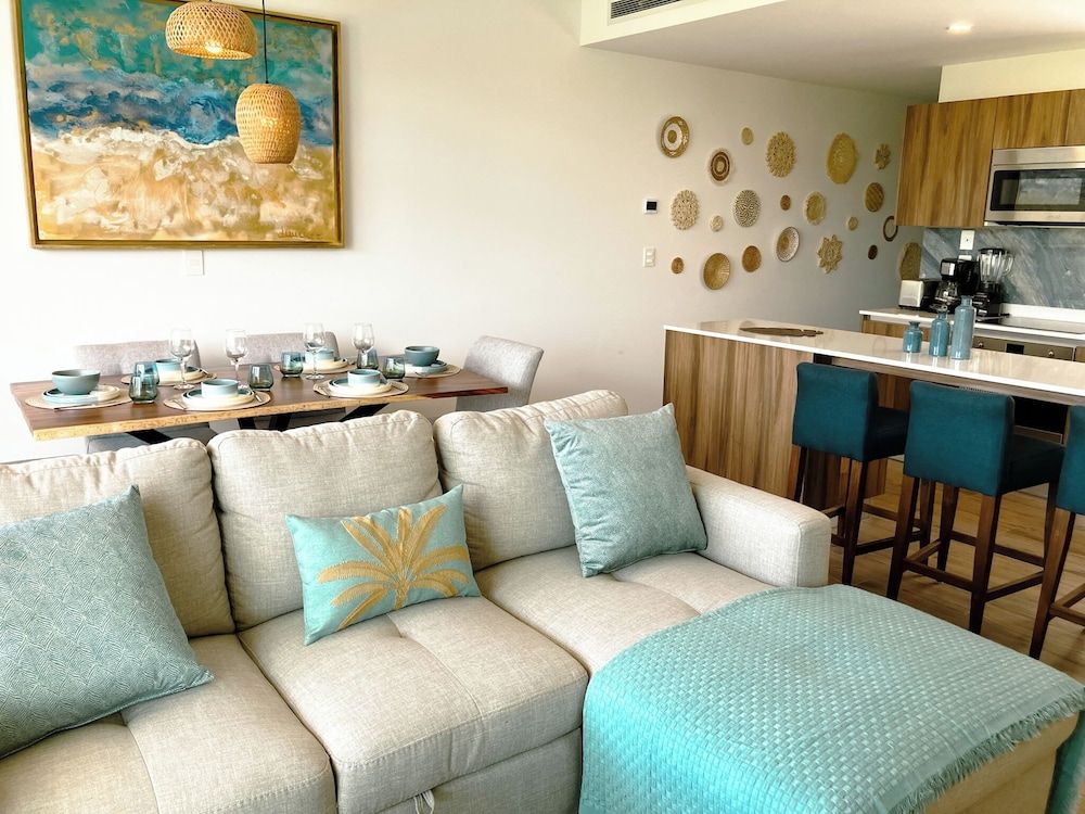 Stylish Playacar Condos w Balcony & Pool Exclusive Apartment, Garden View 18