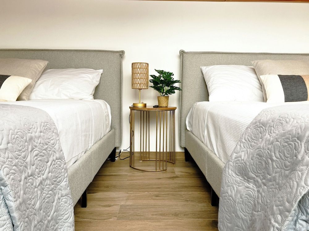 Stylish Playacar Condos w Balcony & Pool Exclusive Apartment, Garden View 2