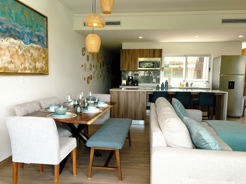 Stylish Playacar Condos w Balcony & Pool Exclusive Apartment, Garden View 25