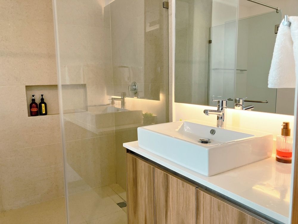 Stylish Playacar Condos w Balcony & Pool Exclusive Apartment, Garden View 29