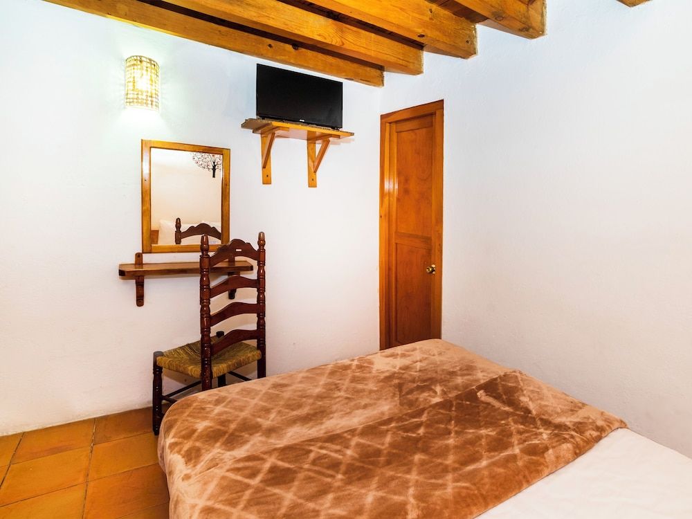 Hotel del valle Standard Room 4