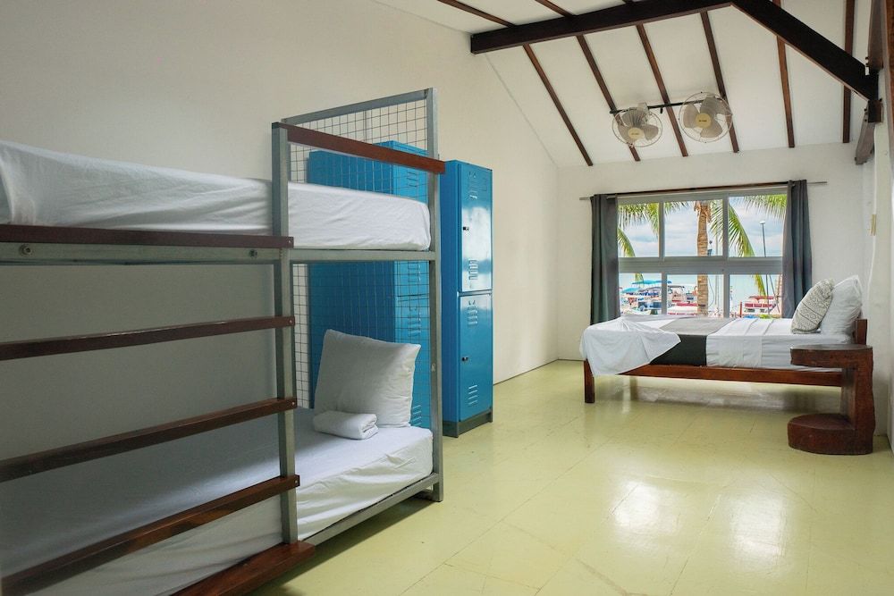 3 Person Private Ensuite with Lake View