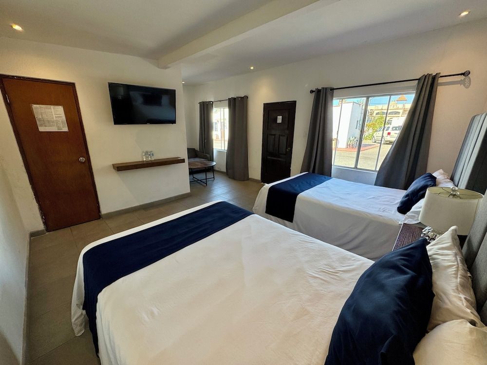 Casa Petri Hotel Superior Quadruple Room 9