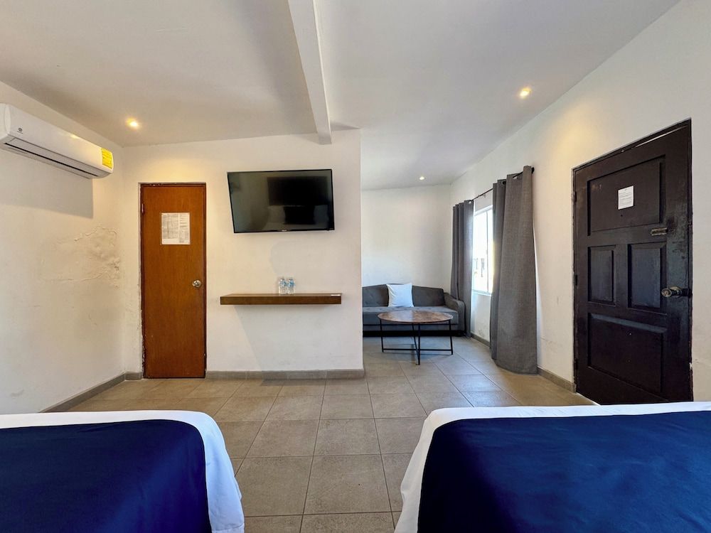 Casa Petri Hotel Superior Quadruple Room 8