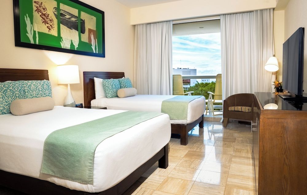 Ocean Breeze Puerto Vallarta