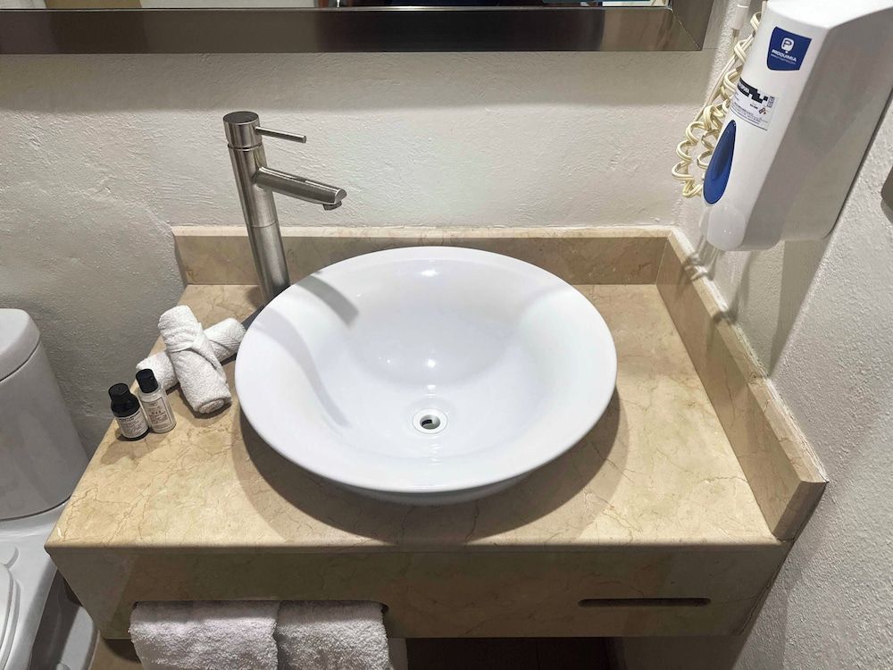 The Magic Hotel Superior Room 13