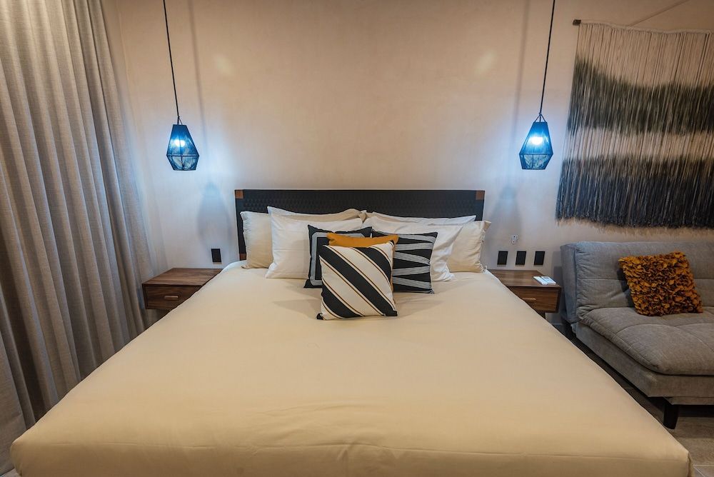 Superior Studio, 1 King Bed with Sofa bed, Private Pool, Garden View