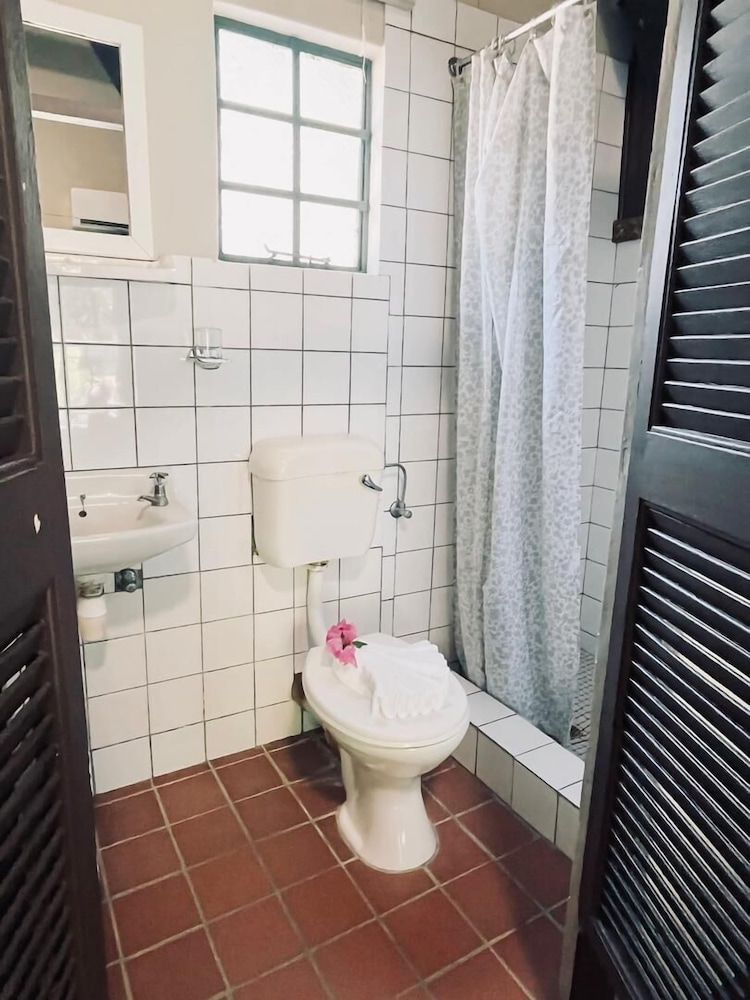 Ngandu Hotel - Rundu Luxury Chalet 15