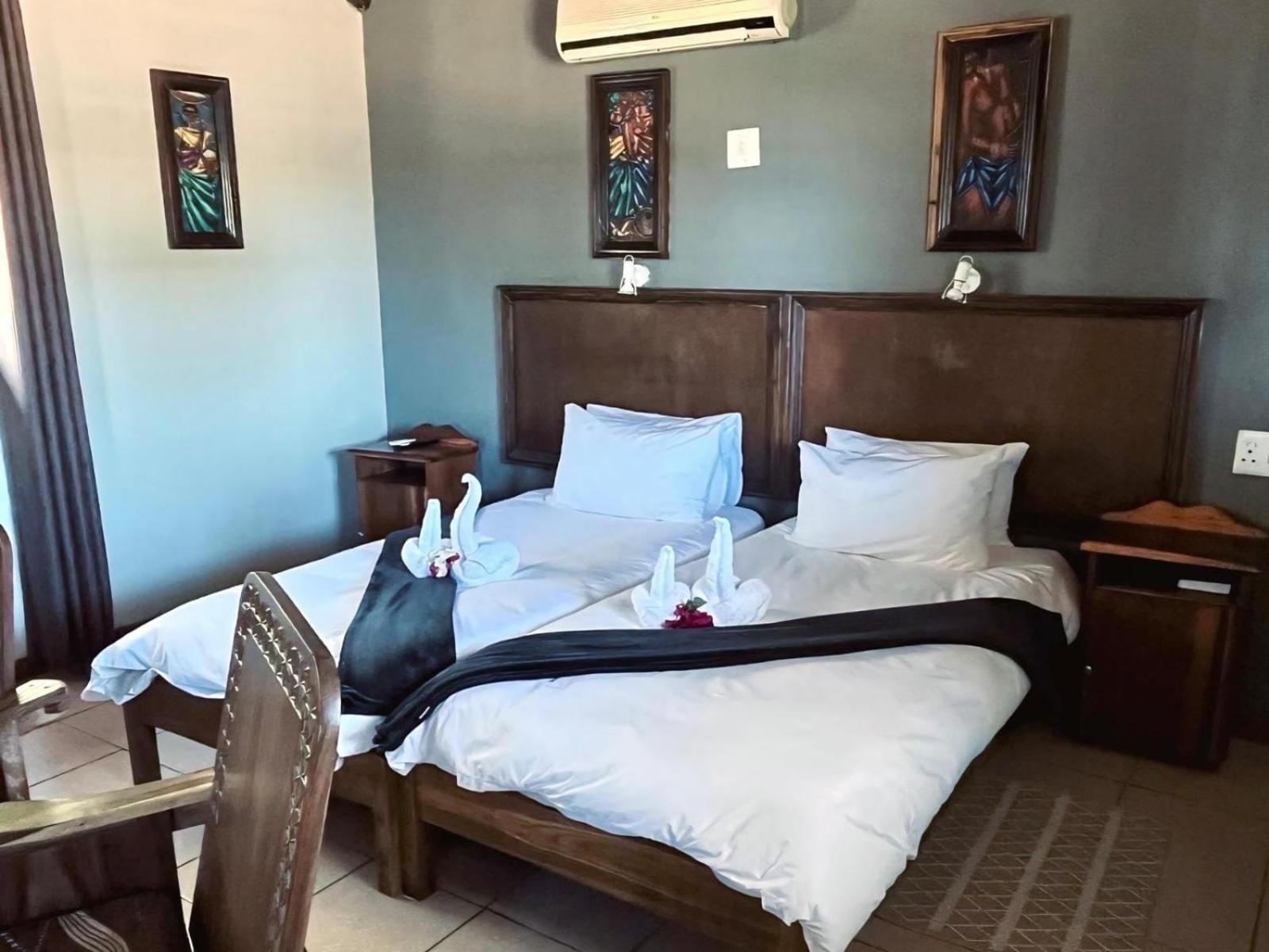 Ngandu Hotel - Rundu Large Twin Room