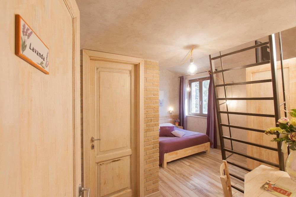 Agriturismo La Collina Comfort Quadruple Room 10