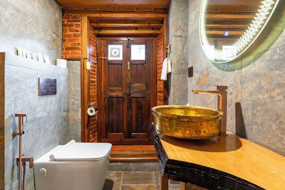 Sulimha Durbar Luxury Studio, Non Smoking, Air conditioning 4