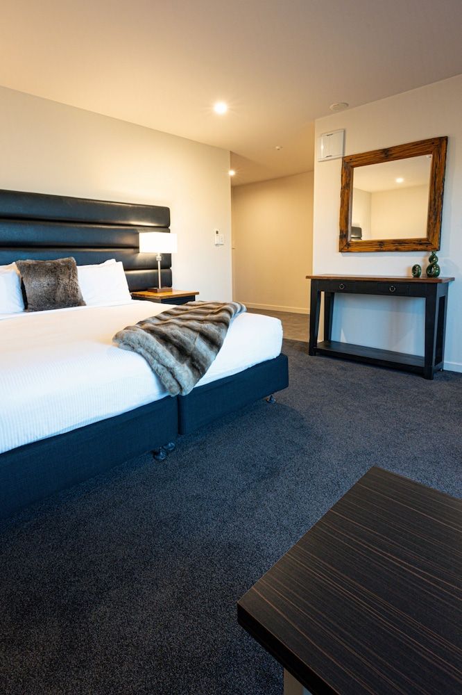 Hanmer Springs Gateway Lodge Deluxe Spa Studio 3