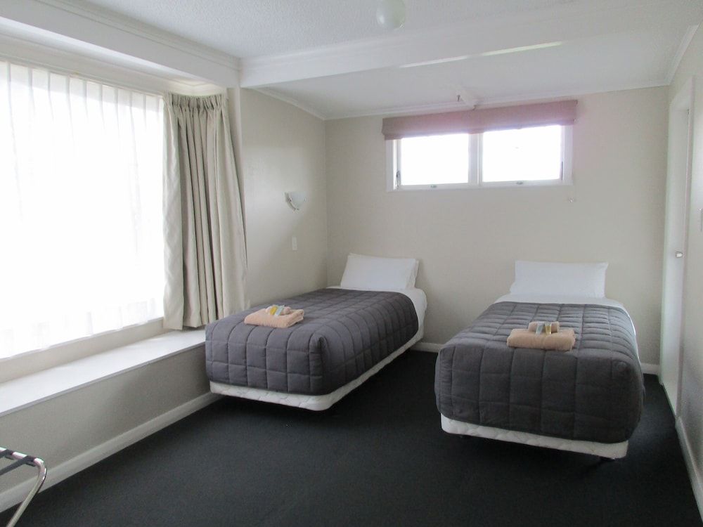 Motel Unit 1