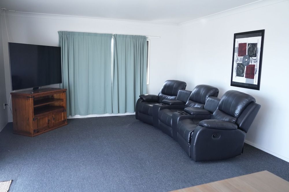 ACCOMMODATION GATEWAY MOTEL Apartment, Balcony 17