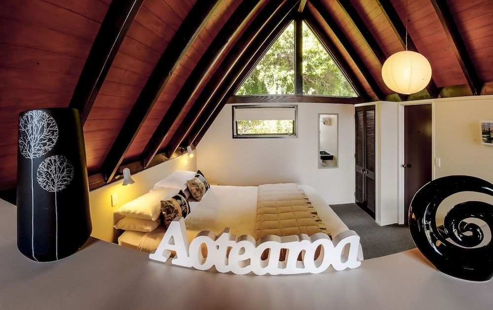 Coastal Motor Lodge Signature Chalet, Balcony, Sea View 2