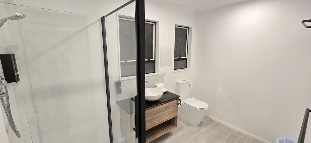 Motel 22 Standard Studio, Non Smoking, Kitchenette (Studio Queen) 6