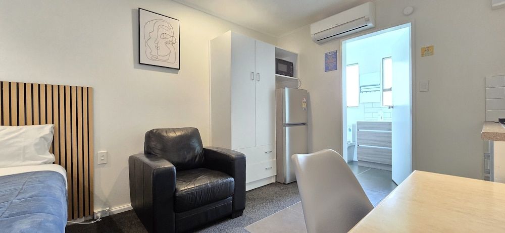 Motel 22 Comfort Double Room, Air conditioning 3