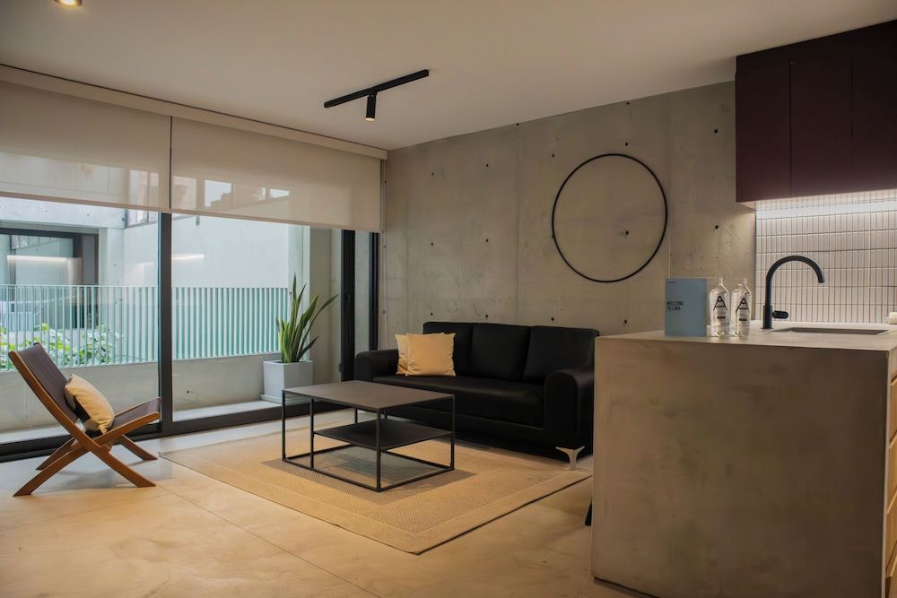 Apartment (102)