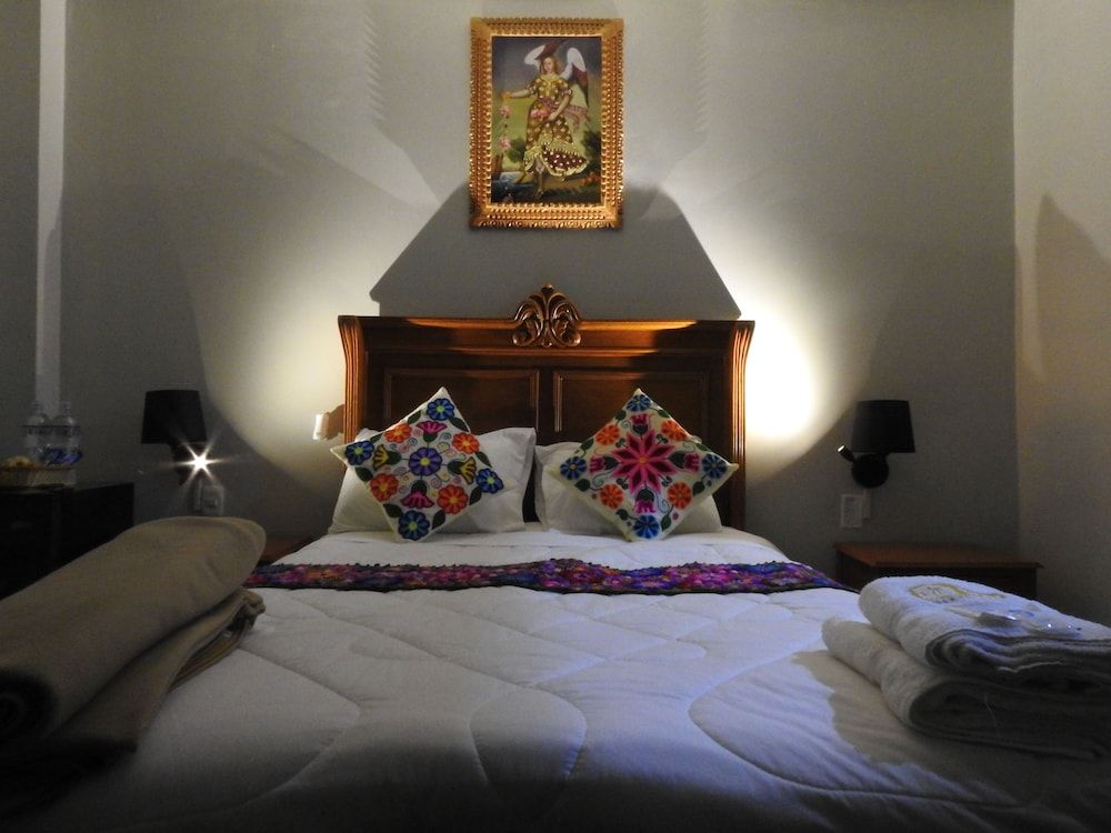 Deluxe Single Room, 1 Large Twin Bed