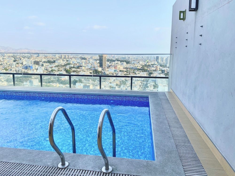 Apartment with San Isidro View (2802)