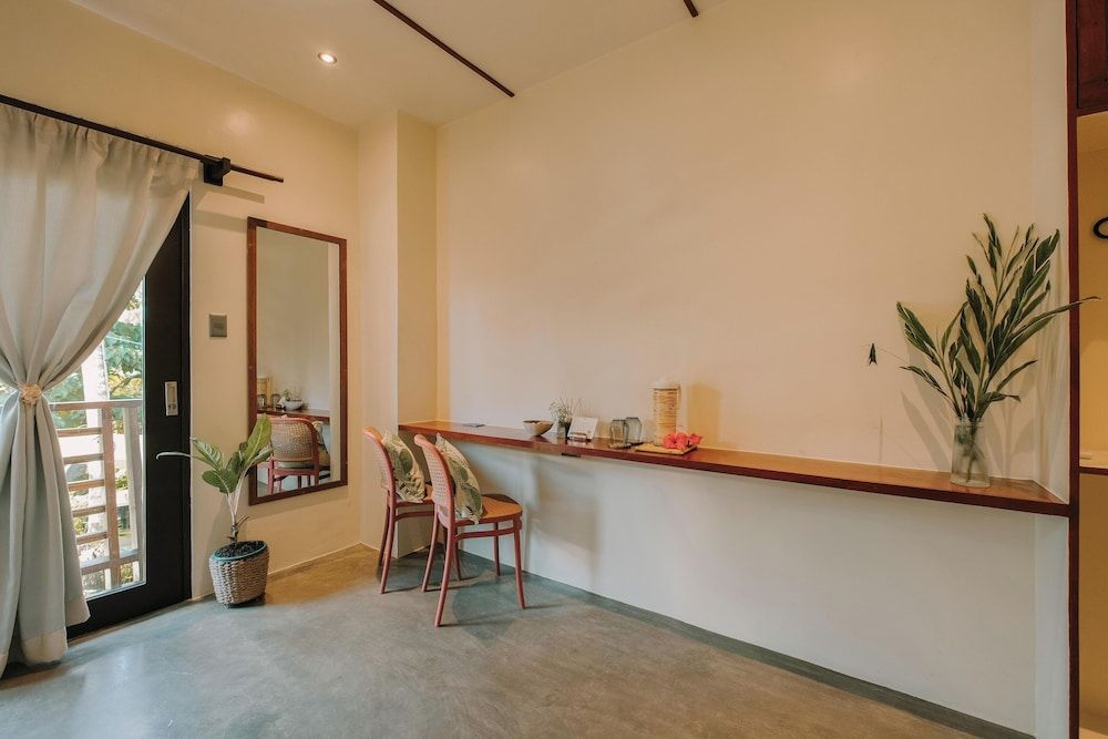 UNLTD Hotel Siargao Deluxe Twin Room, Non Smoking 3