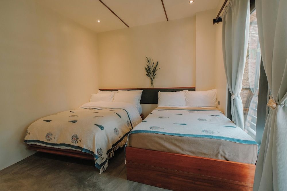 UNLTD Hotel Siargao Deluxe Twin Room, Non Smoking 4