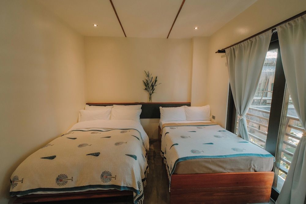 UNLTD Hotel Siargao Deluxe Twin Room, Non Smoking 5